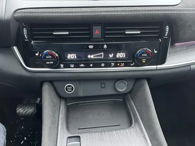 Nissan QASHQAI 1.3 MHEV Xtronic Tekna Plus 2025 Benzine 68