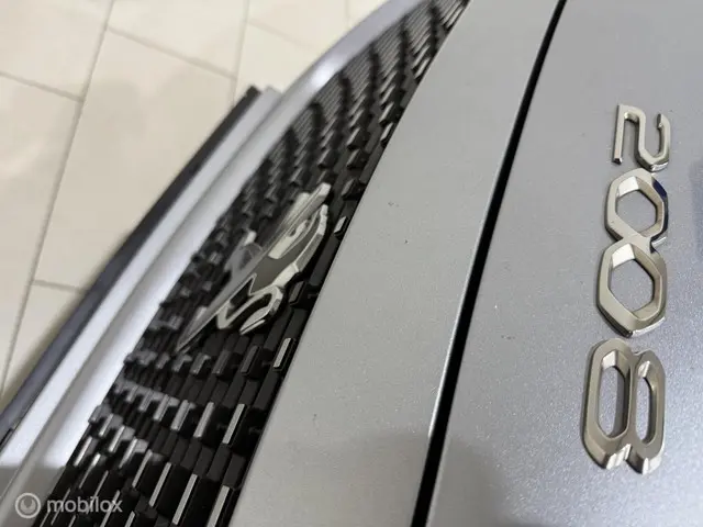 Peugeot e-2008 EV GT 50 kWh 2021 Elektrisch 19