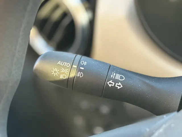 Nissan Micra 1.0 IG-T N-Design 2023 Benzine 23