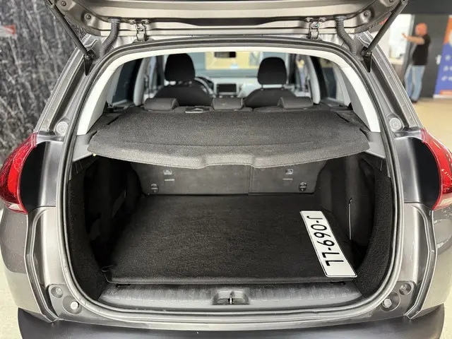 Peugeot 2008 1.2 PureTech Blue Lion 2019 Benzine 7