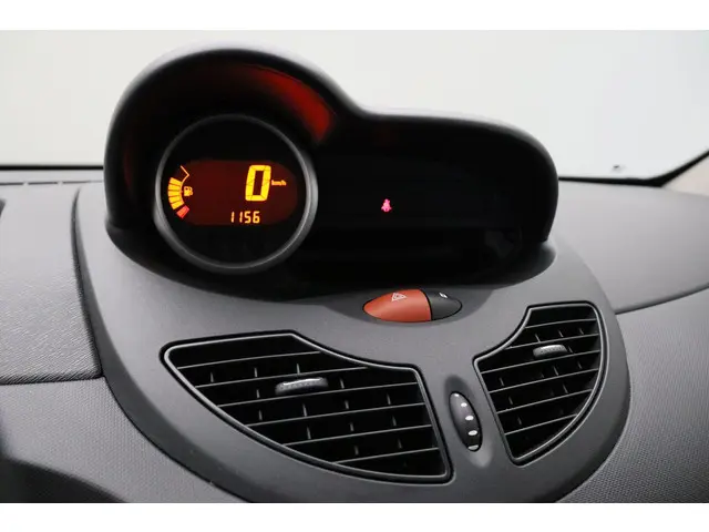 Renault Twingo 1.2 16V Parisienne 2013 Benzine 22
