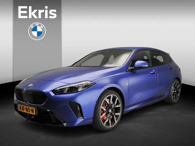 BMW 1 Serie 5-deurs 120 2025 Benzine 1