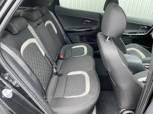 Kia cee'd 1.0 T-GDi GT-Line Summer Edition 2017 Benzine 18