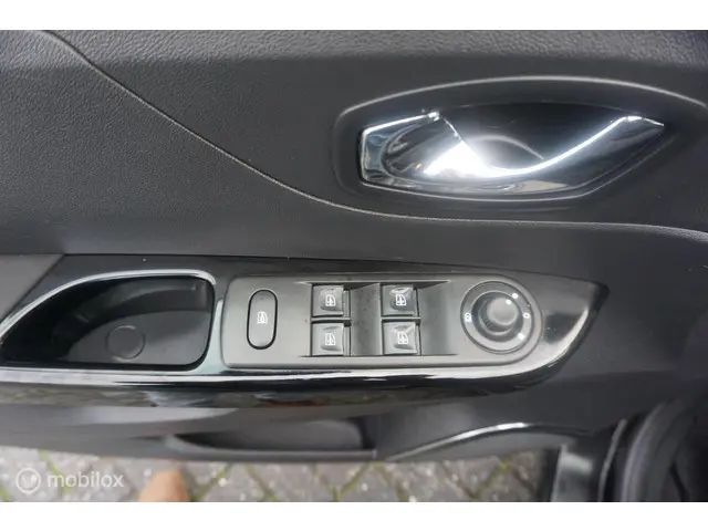 Renault Captur 1.2 TCe Dynamique ( AUTOMAAT ) 2016 Benzine 14