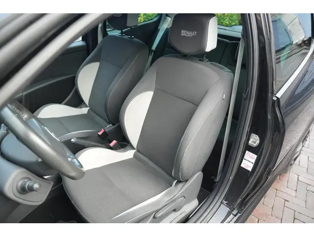 Renault Clio 2.0 RS 2013 Benzine 4