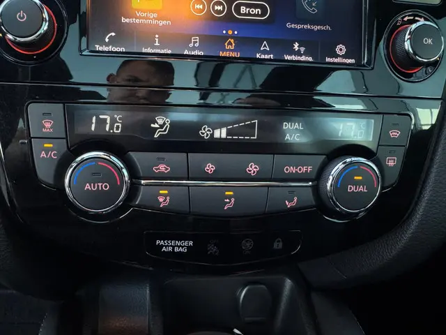 Nissan QASHQAI 1.3 DIG-T Tekna + 2018 Benzine 29