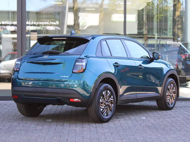 Fiat 600 1.2 Hybrid Urban 2025 Benzine 5