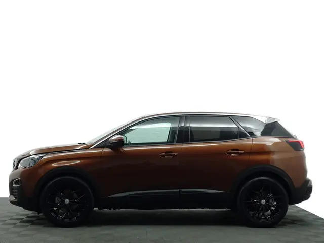 Peugeot 3008 1.2 PureTech GT Premium- 2020 Benzine 35