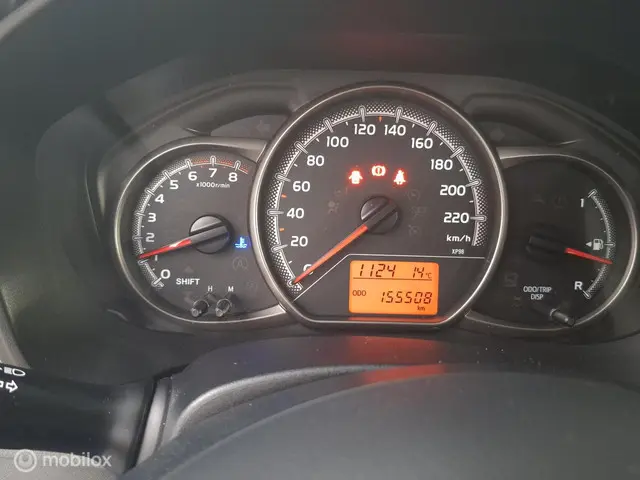 Toyota Yaris 1.3 VVT-i Aspiration 2014 Benzine 16