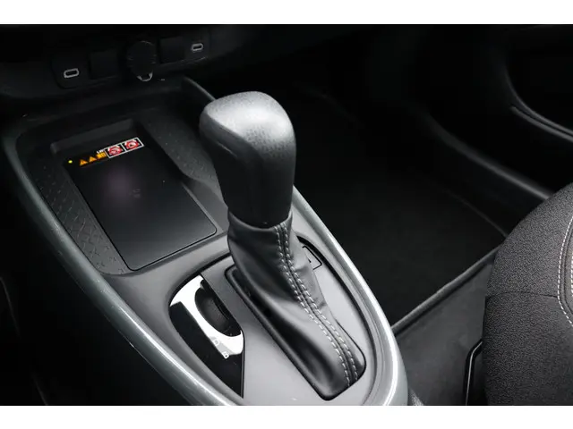 Toyota Aygo X Hybrid 115 Pulse 2026 Hybride Benzine 28