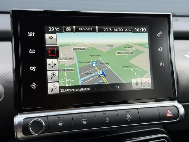 Citroën C4 Cactus 1.2 PureTech Shine 2016 Benzine 12
