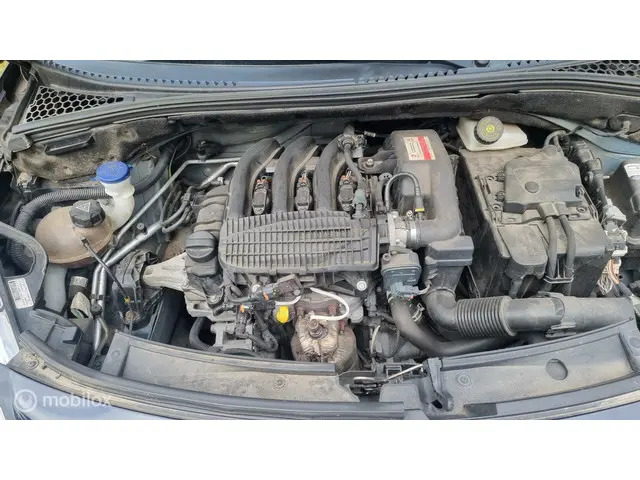 Citroën C3 1.2 VTi Exclusive 2014 Benzine 6