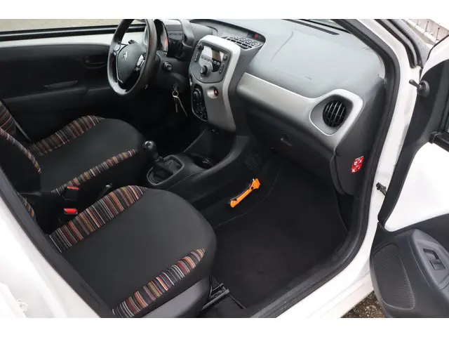 Citroën C1 1.0 e-VTi Feel|Airco| 2014 Benzine 20