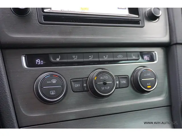 Volkswagen Golf 1.4 TSI Highline 2013 Benzine 16