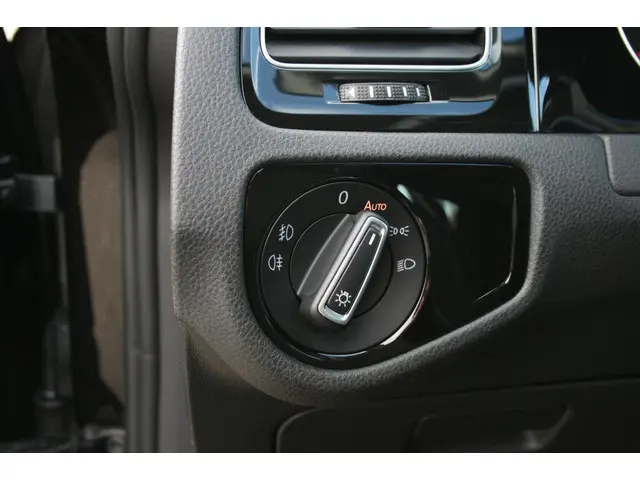 Volkswagen Golf Variant 1.5 TSI Highline 2018 Benzine 24