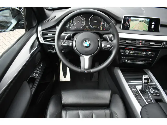 BMW X5 xDrive30d M-Sport 2014 Diesel 23