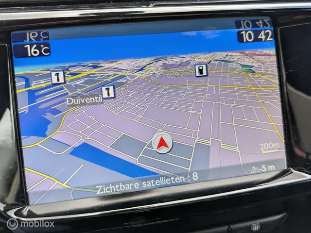 Citroën DS3 1.2 VTi So Chic 2013 Benzine 12
