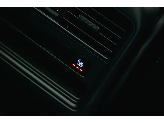 Porsche Cayenne Coupé 3.0 E-Hybrid 2024 Hybride Benzine 19