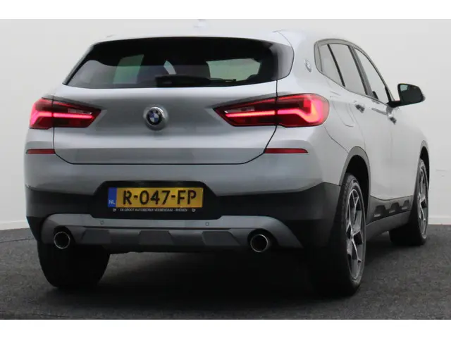BMW X2 sDrive20i High Executive Automaat 2019 Benzine 19