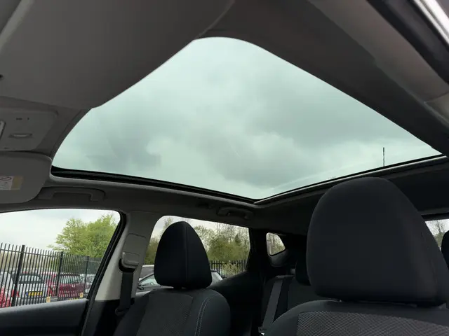 Nissan QASHQAI 1.2 Premier Edition 2014 Benzine 22