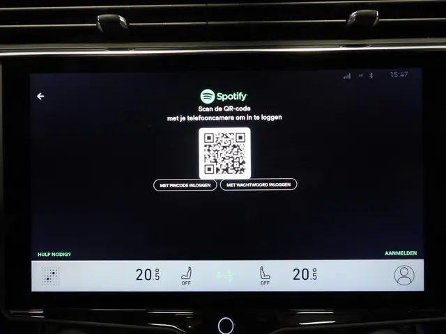 Lynk & Co 01 1.5 PHEV BlackLine 2023 Hybride Benzine 13