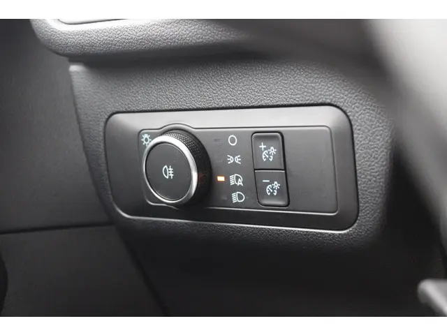 Ford Kuga 2.5 FHEV ST-Line 2024 Hybride Benzine 19