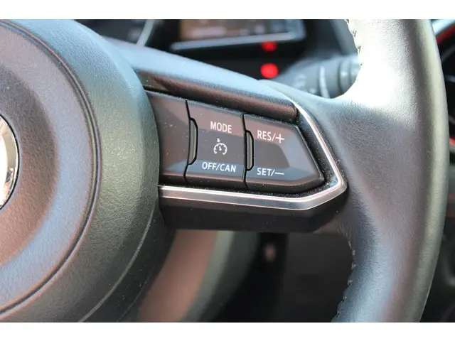 Mazda 2 1.5 e-SkyActiv-G 90 Homura Aka 2023 Benzine 15