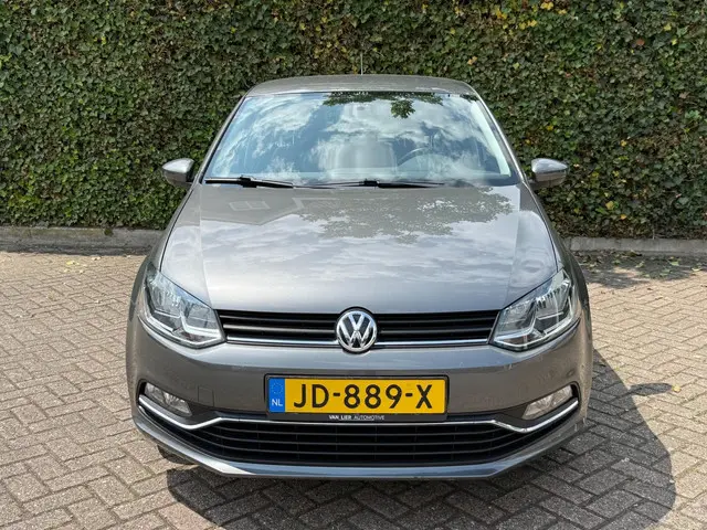 Volkswagen Polo 1.2 TSI Comfortline 2014 Benzine 4