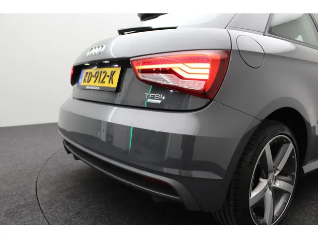 Audi A1 1.0 TFSI Adrenalin 2016 Benzine 24