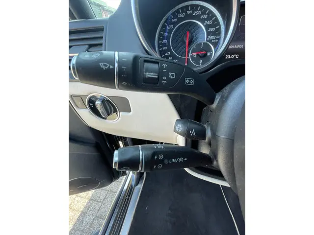 Mercedes-Benz G-Klasse AMG 63 2017 Benzine 11