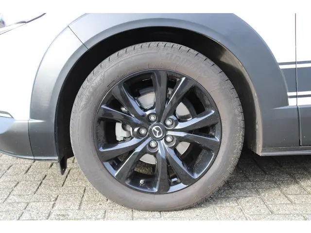 Mazda CX-30 2.0 e-SkyActiv-G 150 Homura 2023 Benzine 11