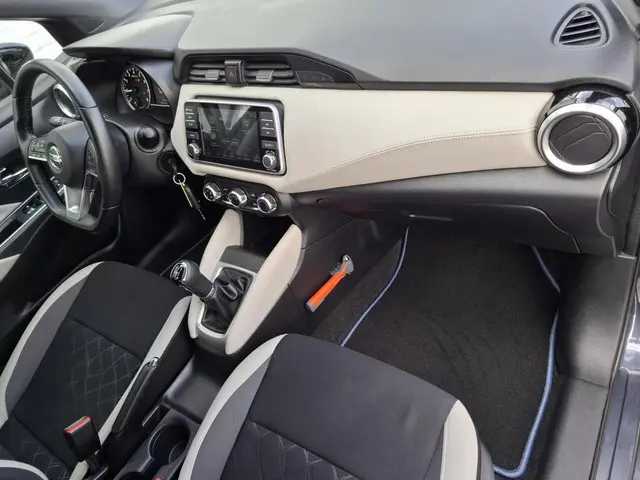 Nissan Micra 1.0 IG-T N-Design Bose 2022 Benzine 29