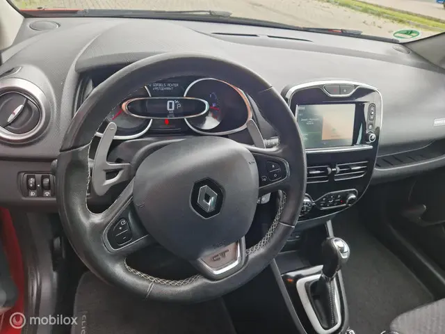 Renault Clio Estate 1.2 GT 2015 Benzine 22