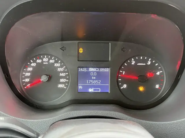 Mercedes-Benz Sprinter 317 1.9 CDI 2021 Diesel 27