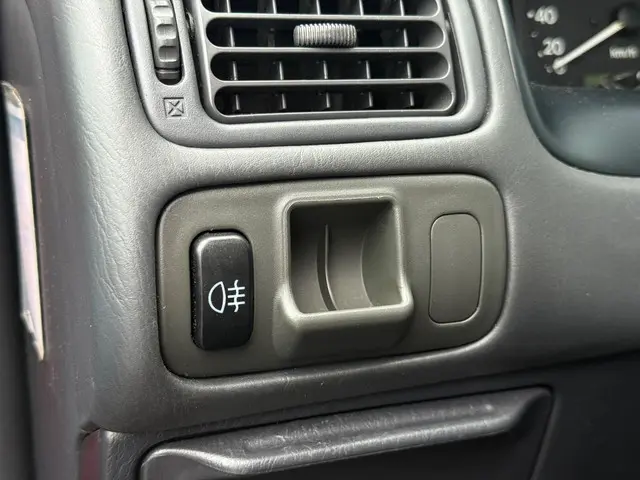 Toyota Corolla 1.3-16V Terra | NAP | SCHAKEL | 1999 Benzine 18