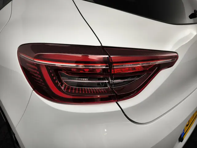 Renault Clio 1.0 TCe 90 Evolution 2023 Benzine 34