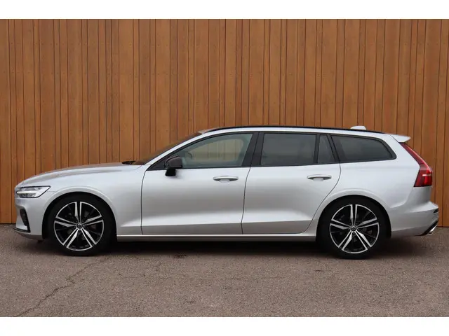 Volvo V60 3