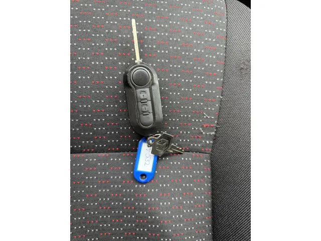 Peugeot Boxer 2.2 HDI 165PK 2024 Diesel 33