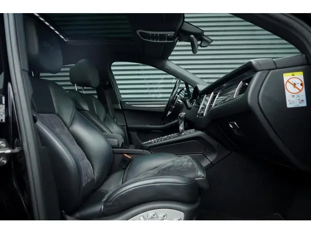 Porsche Macan 3.0 GTS 2018 Benzine 22