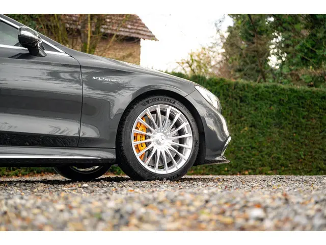 Mercedes-Benz S-Klasse Coupé AMG 65 2015 Benzine 35