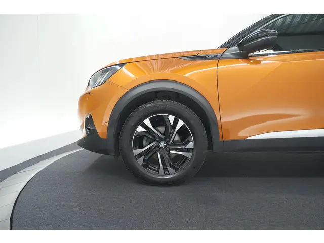 Peugeot 2008 PureTech 130 GT Pack 2022 Benzine 16