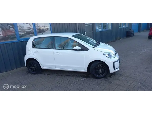 Volkswagen up! 1.0 2020 Benzine 2