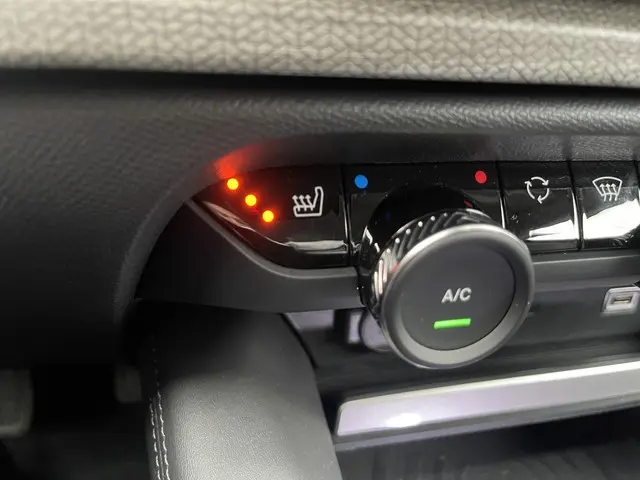 Citroën C5 X 1.2 PureTech Business 2022 Benzine 23