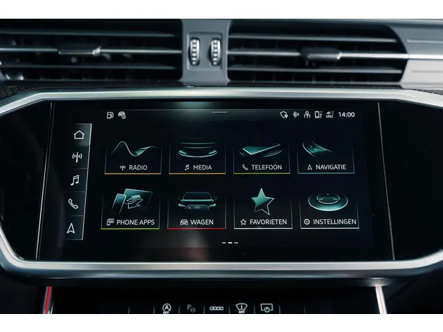 Audi RS6 RS 6 TFSI quattro 2023 Benzine 26