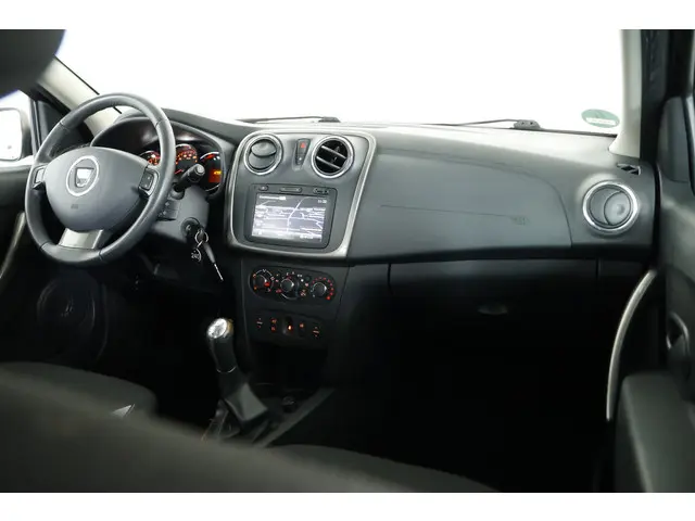 Dacia Sandero Stepway 0.9 TCe Lauréate 2013 Benzine 3