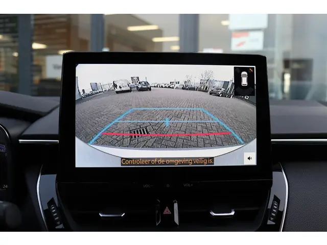 Toyota Corolla Hybrid 140 Dynamic 2024 Hybride Benzine 8