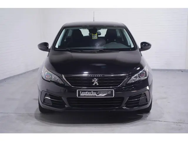 Peugeot 308 1.5 HDI Active Pack 2020 Diesel 7