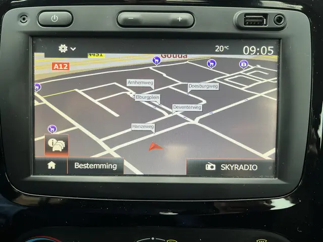 Renault Captur TCe 90 Limited 2016 Benzine 18