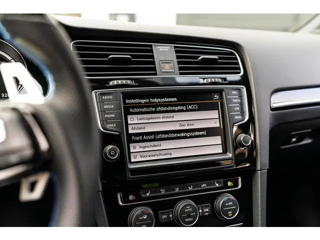 Volkswagen Golf Variant 2.0 TSI R 2015 Benzine 26