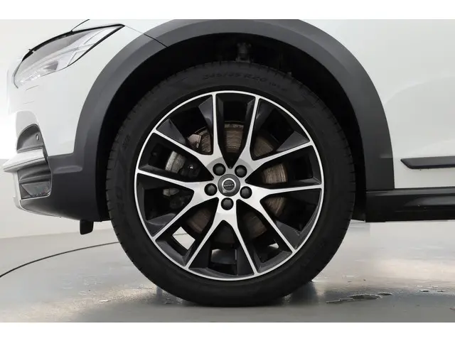 Volvo V90 Cross Country 2.0 T5 Pro 2018 Benzine 44